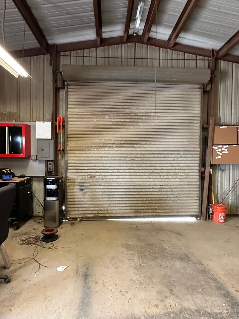 Expert Multi-door Service, Multi-Door Commercial Garage Service, 24/7 Garage Door and Gate Services LLC, Inland Empire CA