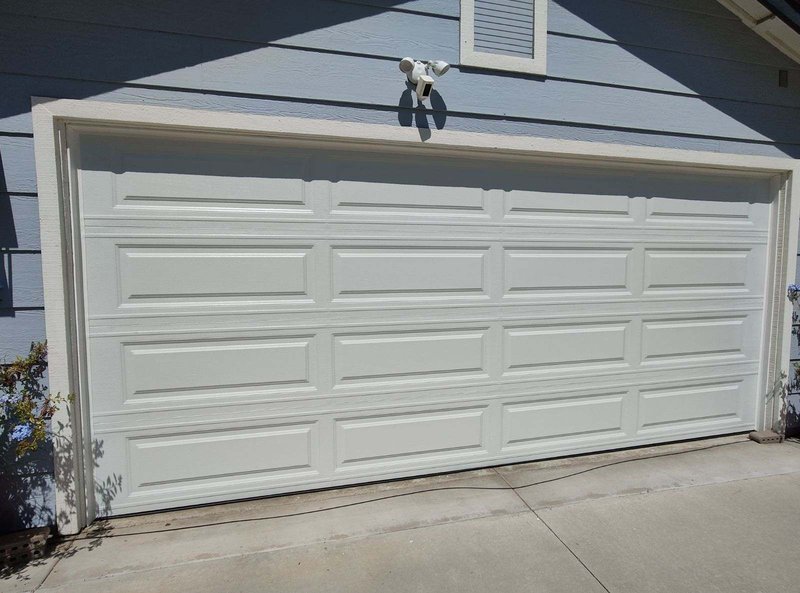 White Long-Panel Sectional Garage Door Installation, 24/7 Garage Door and Gate Services LLC, Inland Empire CA