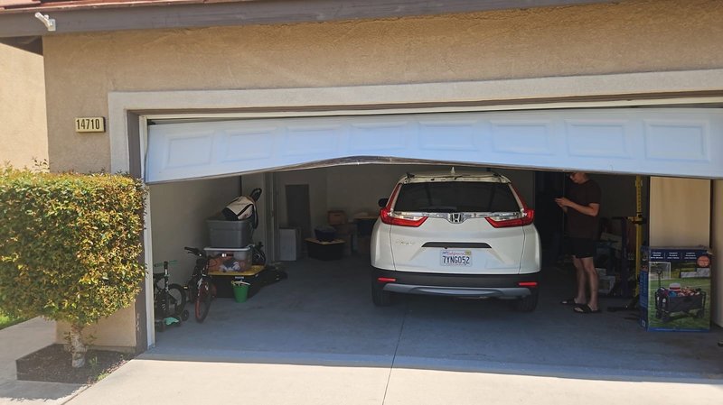 Off-Track Sectional Garage Door Repair, 24/7 Garage Door and Gate Services LLC, Inland Empire CA