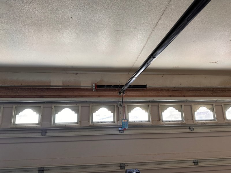 Garage Door Track and Opener Service, 24/7 Garage Door and Gate Services LLC, Inland Empire CA