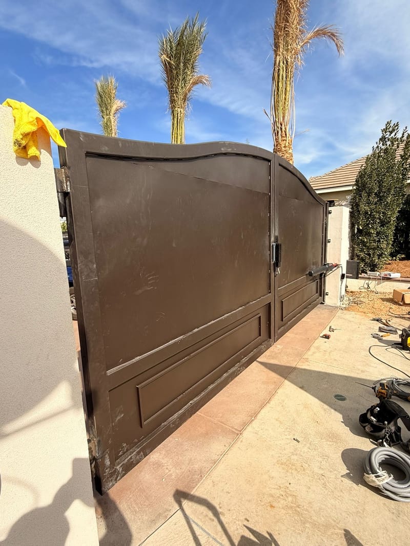 A custom gate automation project completed in Riverside, California
